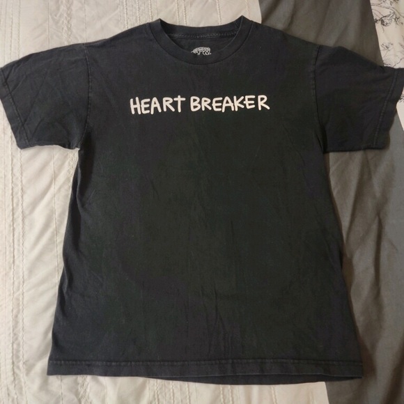 Salem7 Heartbreaker tee medium - Picture 2 of 3